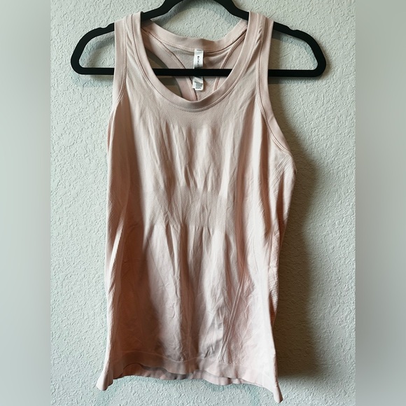 Athleta Tops - Athleta Sz M Pink Fitted Sleeveless Tank Top